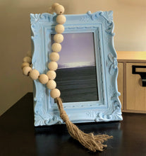 Load image into Gallery viewer, Jute Tassel Beaded Garland
