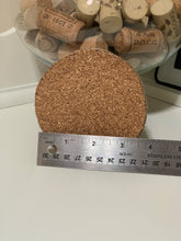 Load image into Gallery viewer, Rope Coaster Set with Cork Bottom
