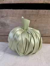 Load image into Gallery viewer, Satin Ribbon Pumpkins
