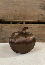 Load image into Gallery viewer, Satin Ribbon Pumpkins
