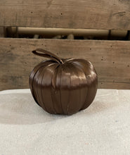 Load image into Gallery viewer, Satin Ribbon Pumpkins
