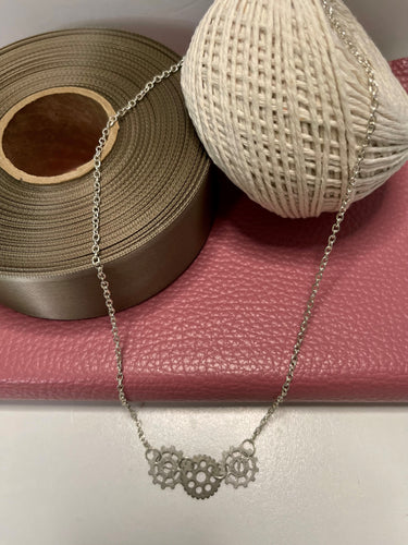 Silver 3 Gear Necklace
