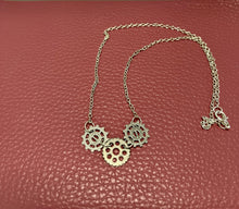 Load image into Gallery viewer, Silver 3 Gear Necklace
