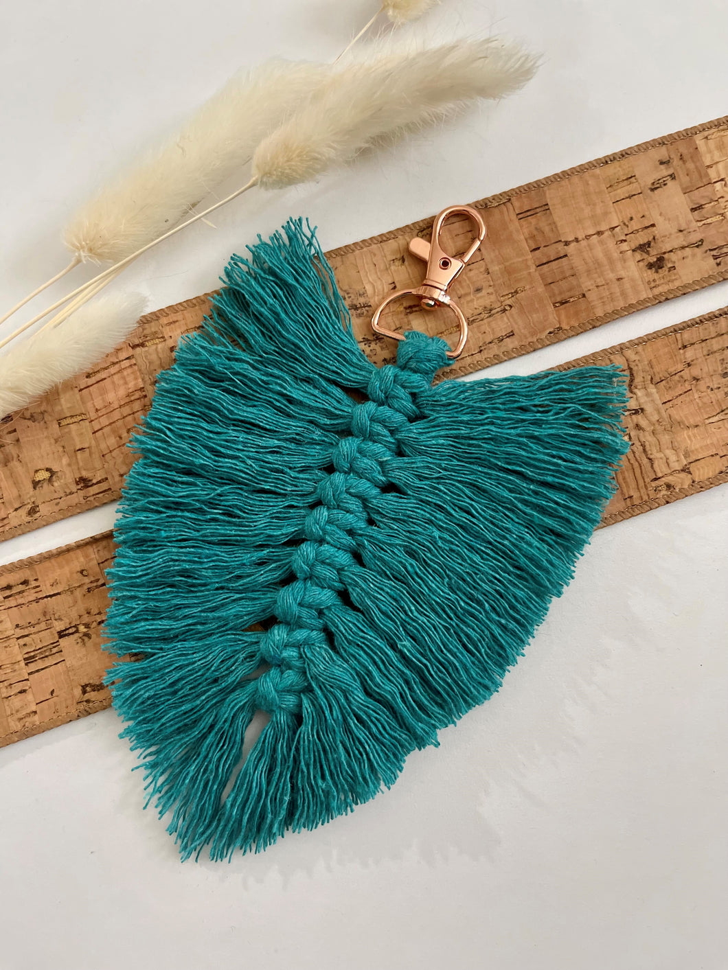 Teal Macramé Leaf Purse Clip