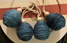 Load image into Gallery viewer, Yarn Christmas Ornaments
